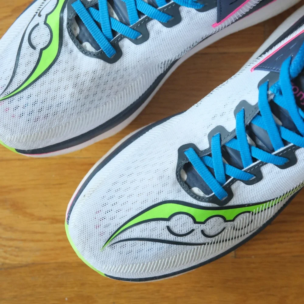 Saucony Endorphin Speed 2 Men White Blue Lime Neon Running Shoes 10.5 S20688-40